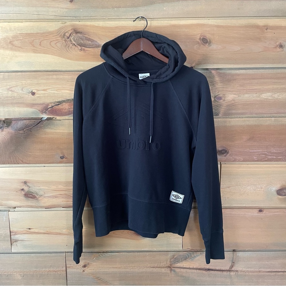 Umbro Women’s Black Sweatshirt